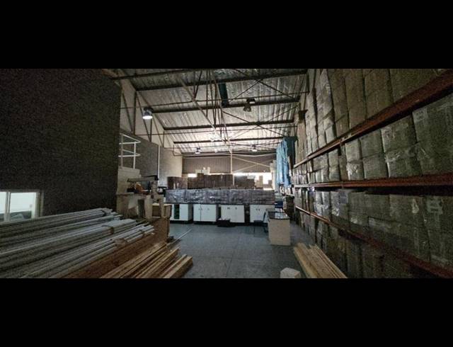 INDUSTRIAL PROPERTY TO RENT IN HALFWAY HOUSE